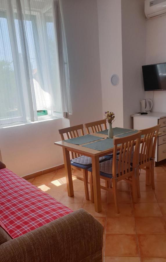 Apartmani Paron Sime Seline Eksteriør billede